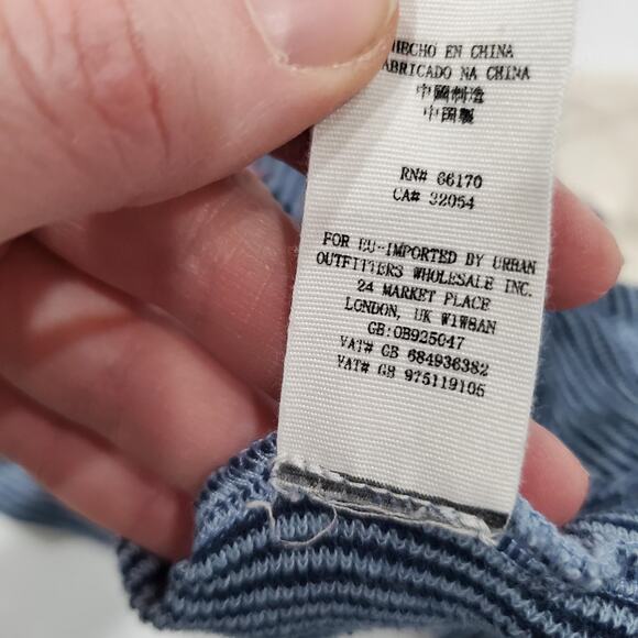 We the Free People Patchwork Raglan Shirt Womens Blue Striped Boho Cropped Tee - Picture 8 of 9